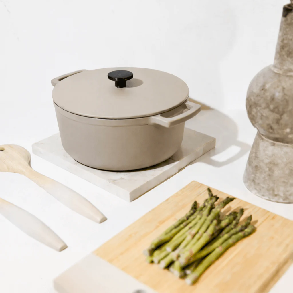 Taupe of Mind Gietijzeren Braadpan 24 cm - 4 liter - Image 6